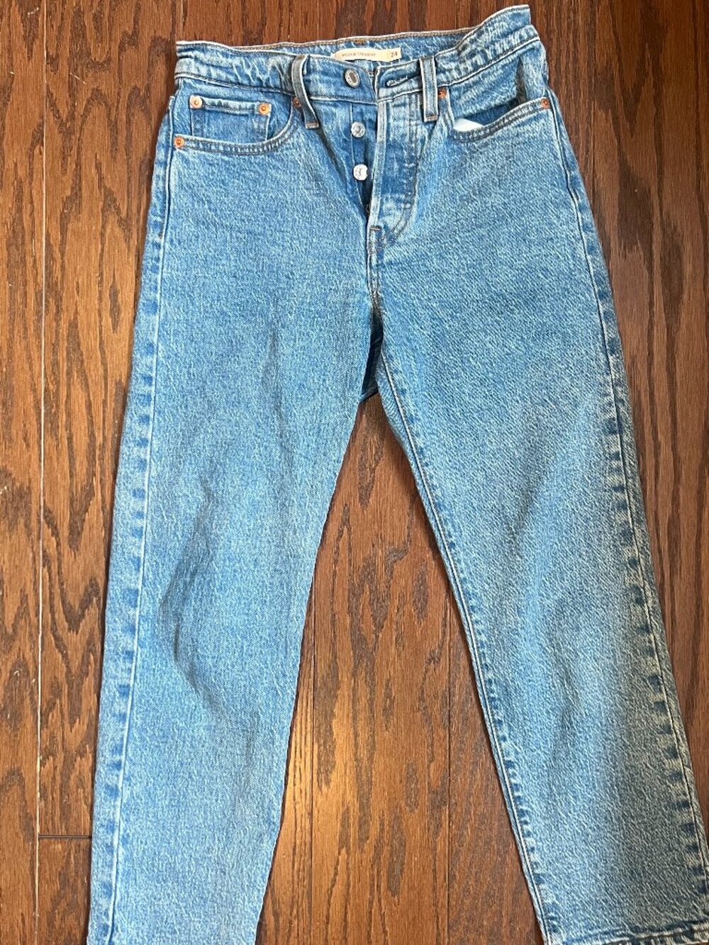 Levi’s Wedgie Straight Jeans Size 24 Medium Wash High Rise Button Fly Straight
